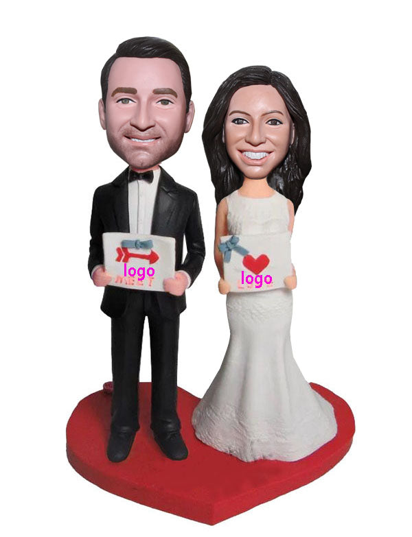 Custom Wedding Cake Toppers, Personalized Bride and Groom Bobbleheads ...